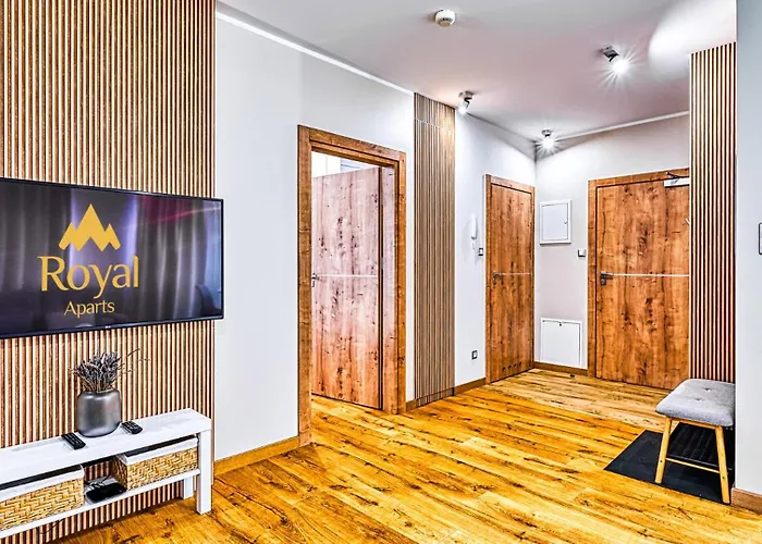 Karkonoska Blisko Szlakow I Wyciagow By Royal Aparts Apartmán Karpacz